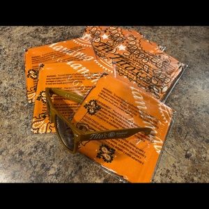Lot of 6 Tito’s Bandanna’s & 1 pair sunglasses